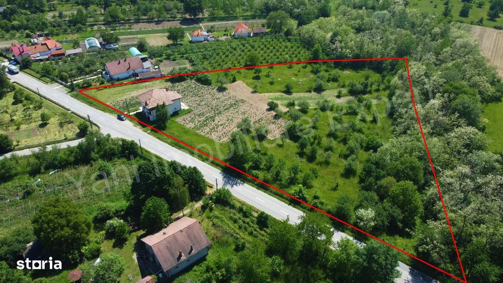 Casă de vânzare în comuna Șuici, județ Argeș.