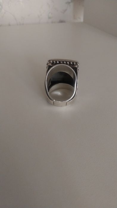 Продам кольцо печатка