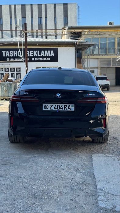 BMW I5 M60 -600 л.с Германия