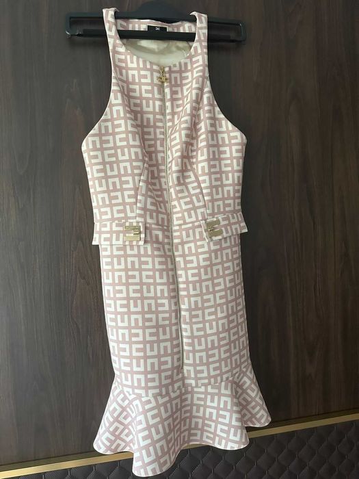 Рокля Elisabetta Franchi 42 размер