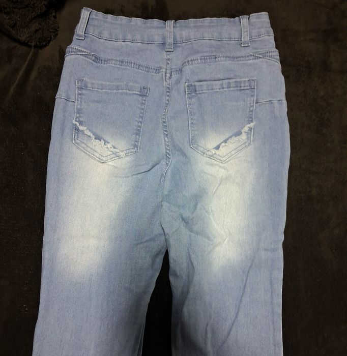 Blugi Albaștri Cu Talie Înaltă