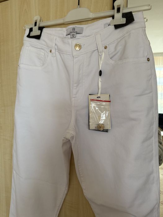 Дамски бели дънки Fracomina