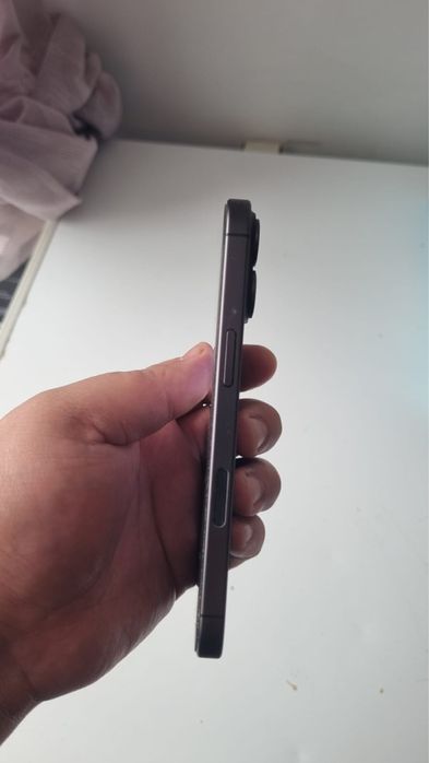 Продам Iphone 17 256 гб