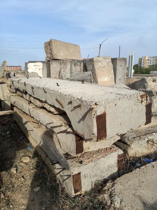 Строй материалы стеновые блоки, ригеля,плиты перекрытия