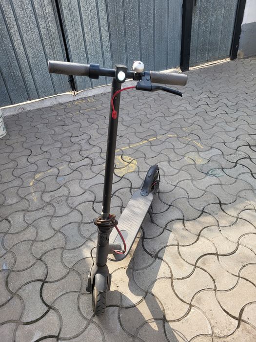 Самокат Xiaomi m365