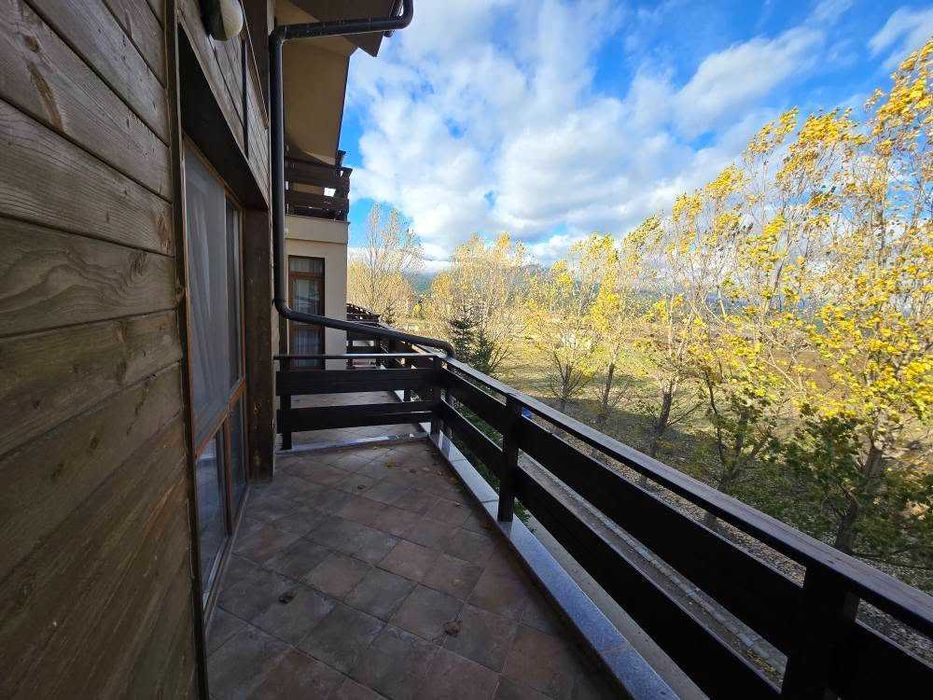 Продава се Тристаен апартамент в Банско - 91 кв.м за 1154 €/кв.м - Снимка #2