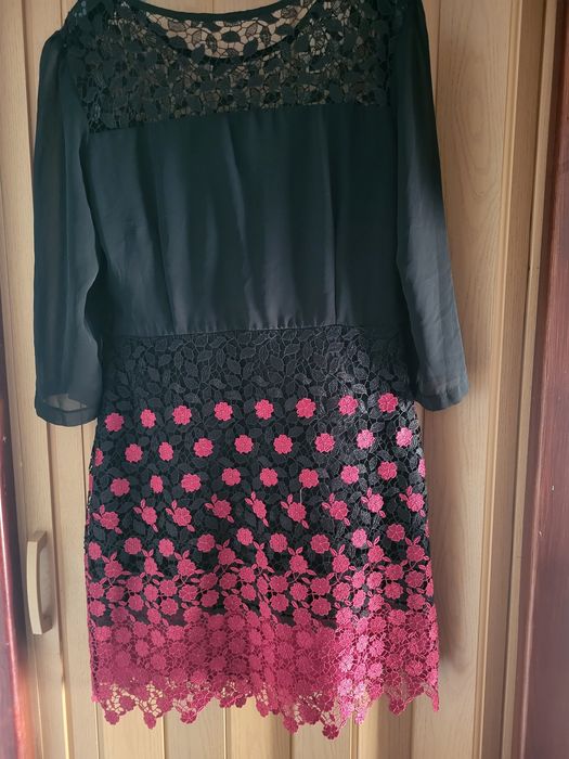 Vând Rochiță Shesay