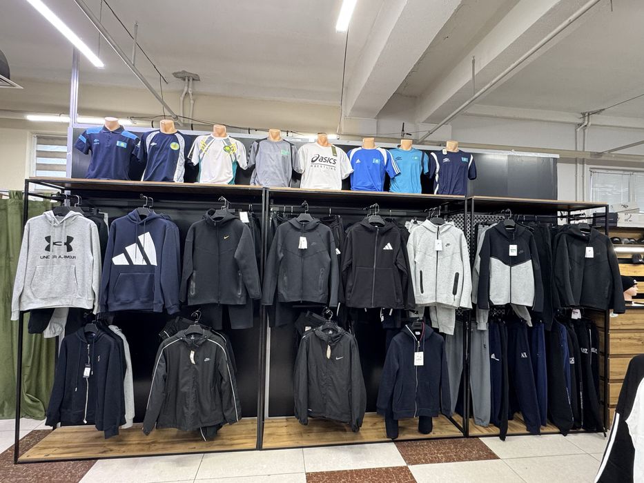 Продается бутик со всем оборудованием!