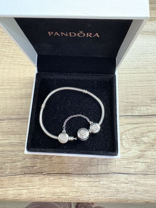 Гривна Pandora 14k
