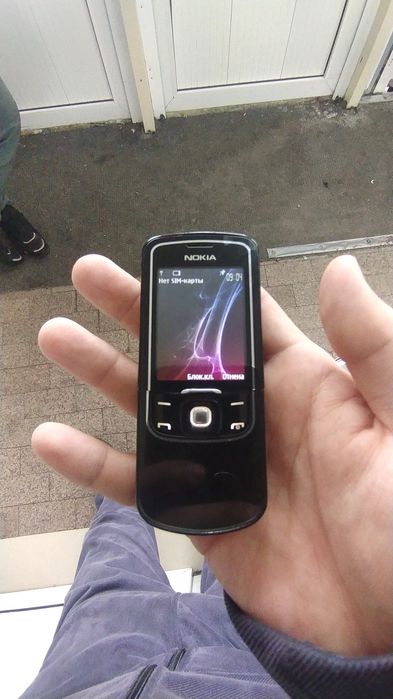 Продам срочно Нокиа 8600 луна