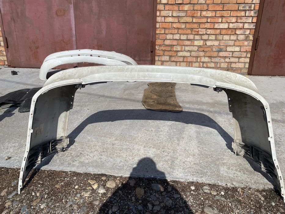 Задний бампер на мерседес A221