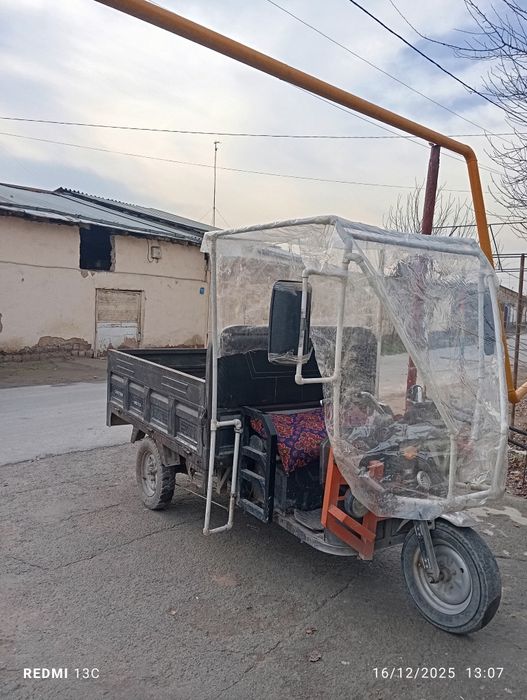 Elektron moto 1 toʻnnalik