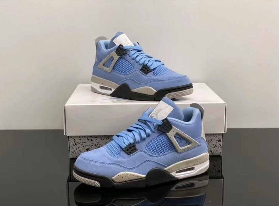 Air Jordan 4 - University blue - 39