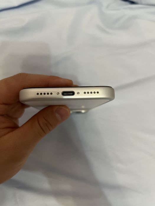 Продам Iphone 17 pro