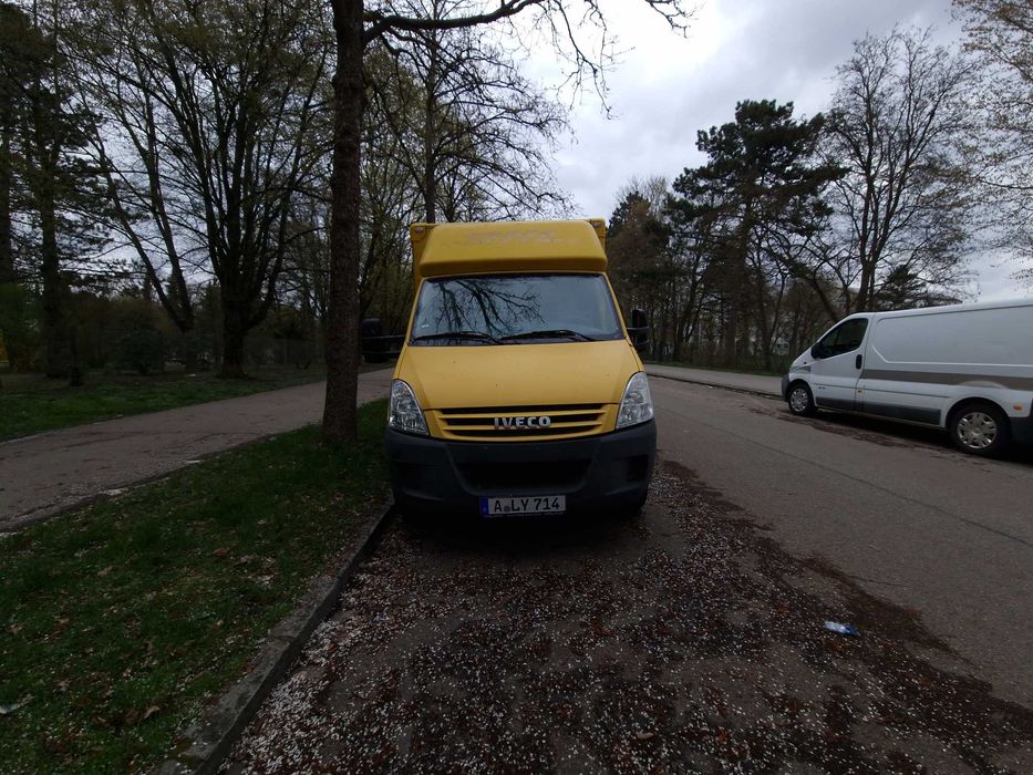 IVECO AUTOUTILITARA  an 2009 diesel 2,3 l