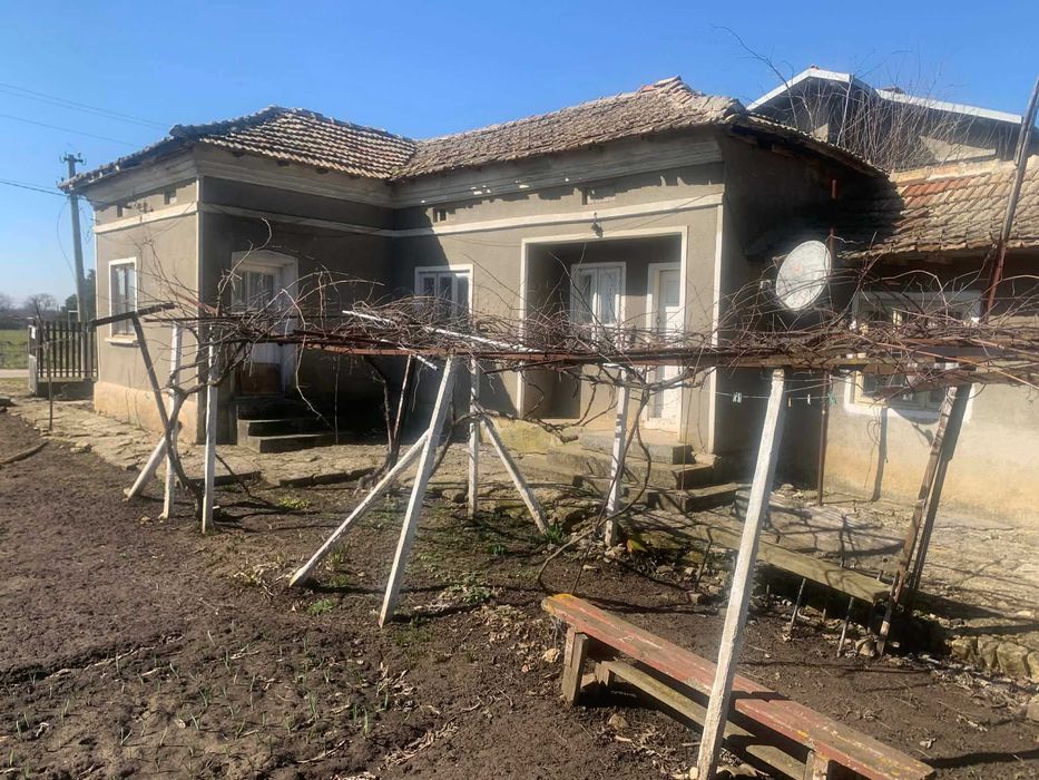 Къща с.Методиева г.Добрич