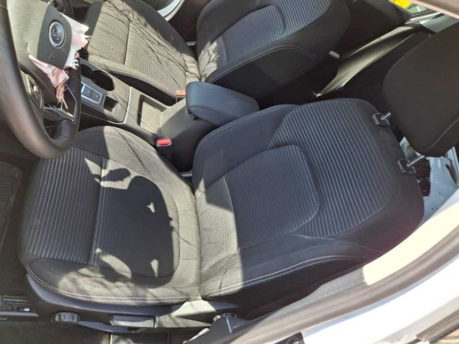 Dezmembrez Ford Focus 4 Facelift Sedan 1.5 EcoBlue Y9DA 115 cai