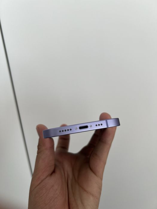 Iphone 12 srochni sotiladi