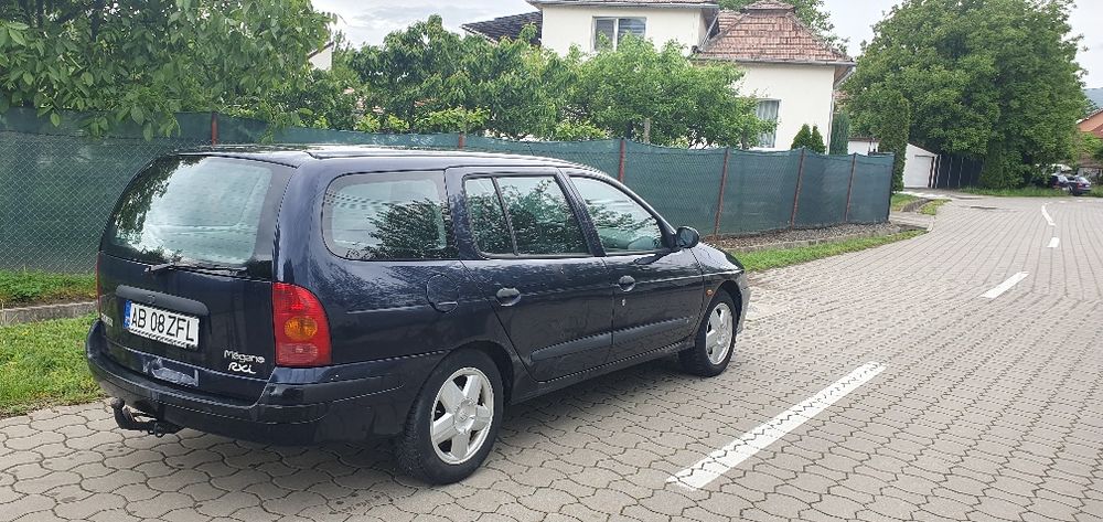 RENAULT Megane 2001 — imagine 3