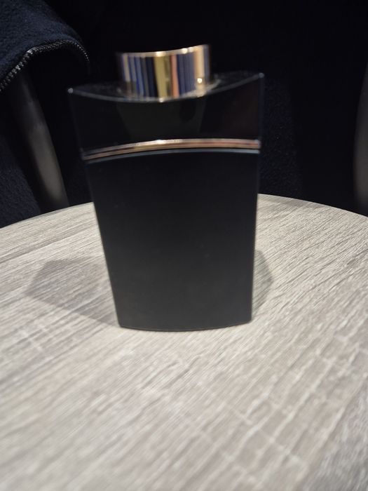 Se vinde : Bvlgari Man In Black Eau de Parfum apa parfum aprox 90ml