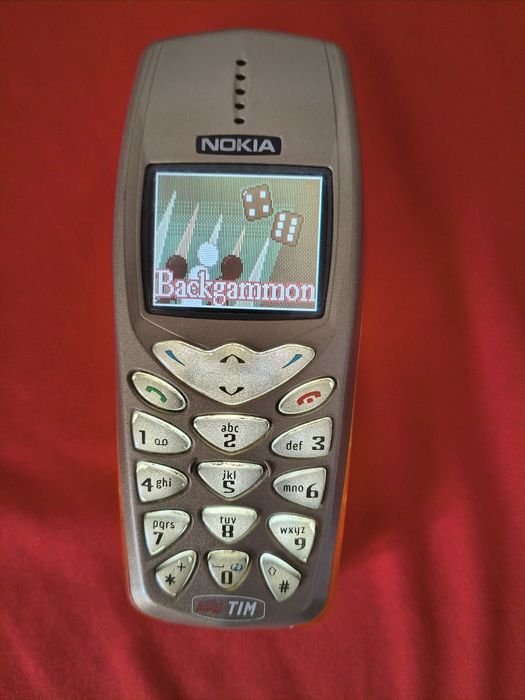 Nokia 3510i ( decodat,)