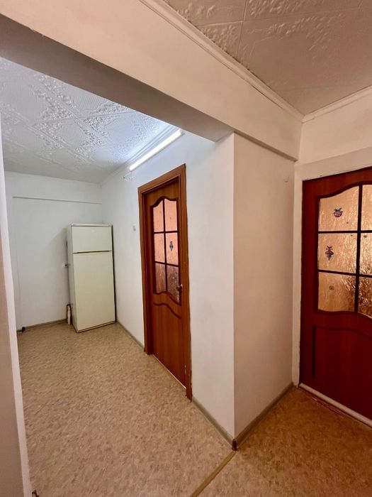 Двухкомнатная возле университета.