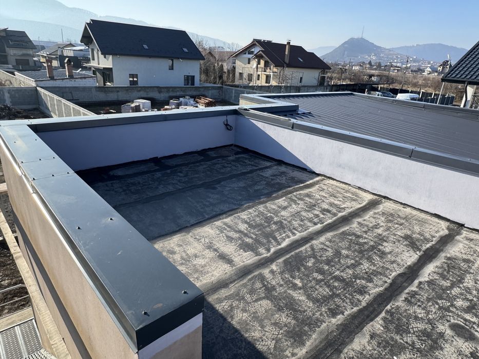 Vânzare Casă 4 Camere + Terasă - Eleganță și Confort