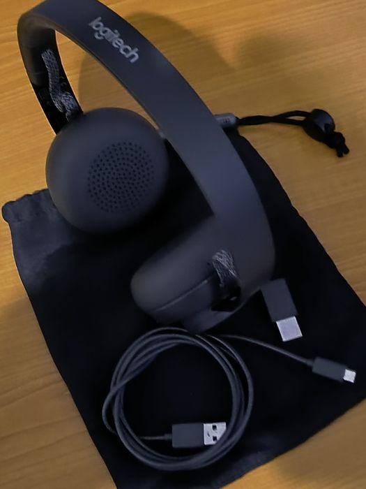 Casti LOGITECH Zone wi-fi Plus, cu bluetooth si microfon