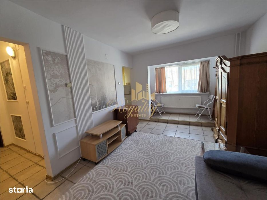 Apartament 1 camera, 35 mp, centrala proprie, etaj 2 - Zona Complex St