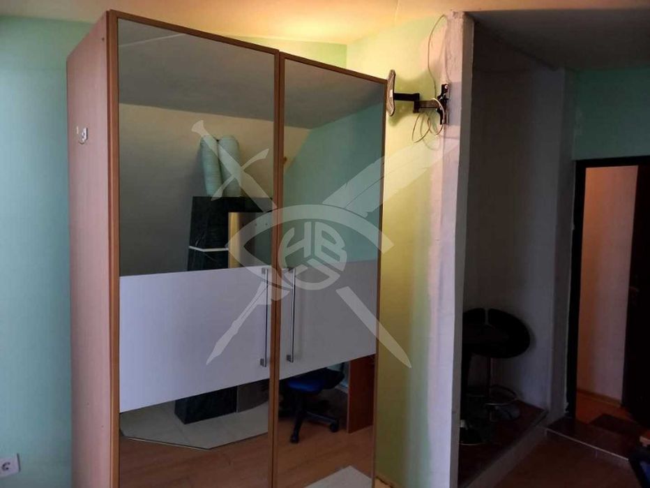 Дава се под наем Ателие в София, Лозенец - 16 кв.м за 298.86 € - Снимка #1