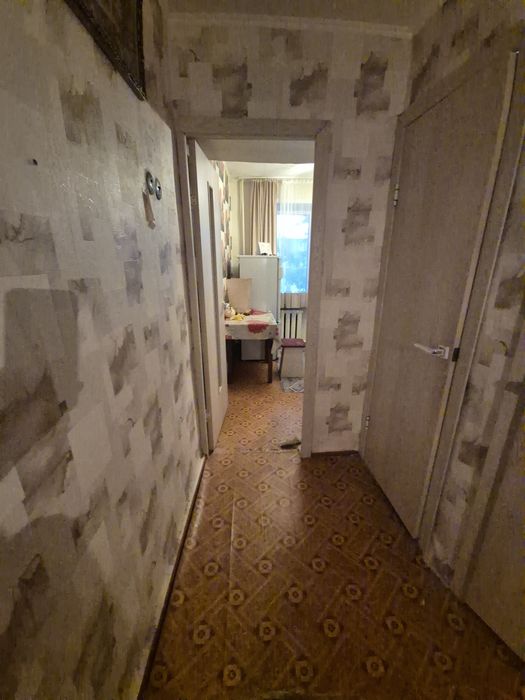 Екі бөлме үи сатылады
