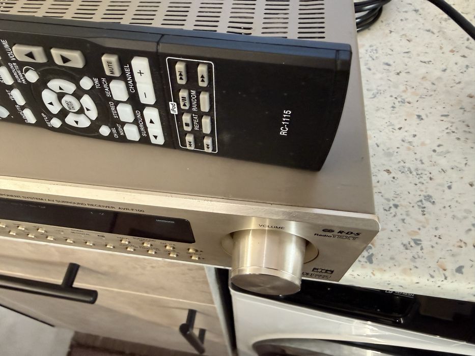 Denon AVR-F100 DAC