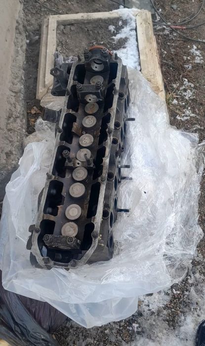 Продам головку от Ауди 100