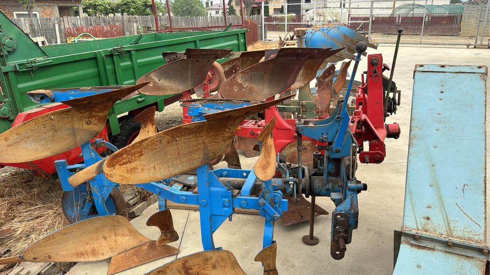 Plug reversibil cu 2 brazde,doua trupite