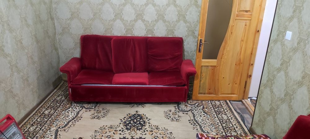 Продается квартира в центре города на первом этаже