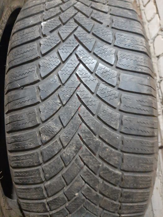 Продам шины 215/50/17 бриджистон