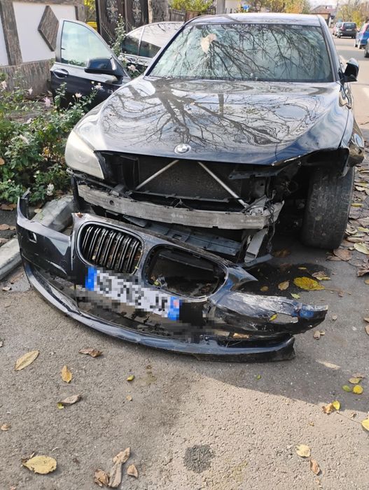 Vand 730 d pentru desbembrare sau reparat