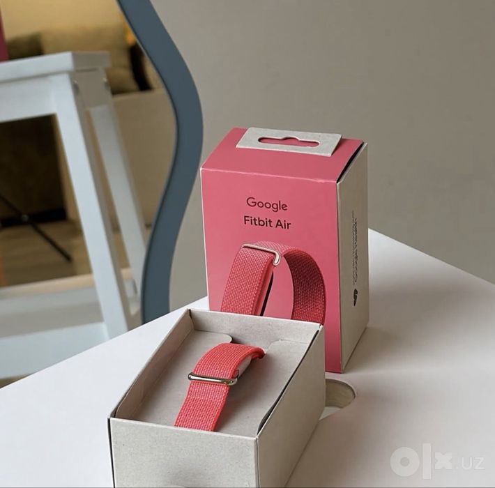 Google Fitbit Air — новый фитнес-браслет