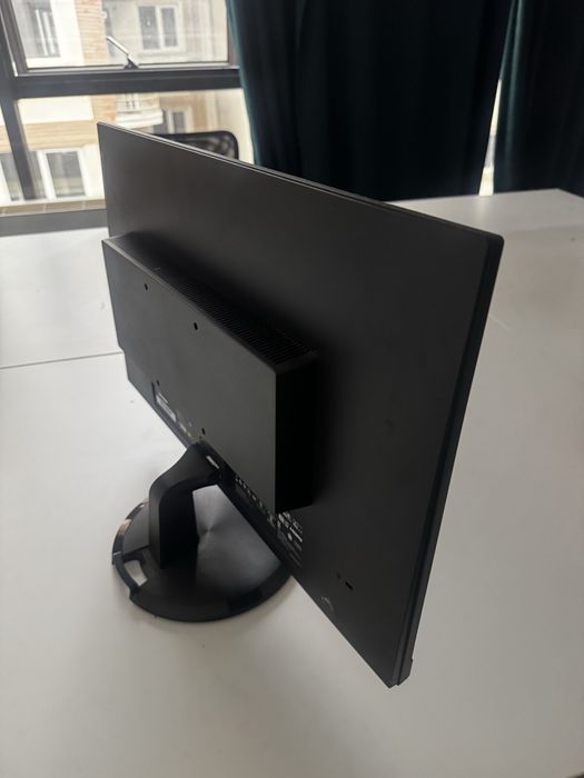 Monitoare externe de vanzare