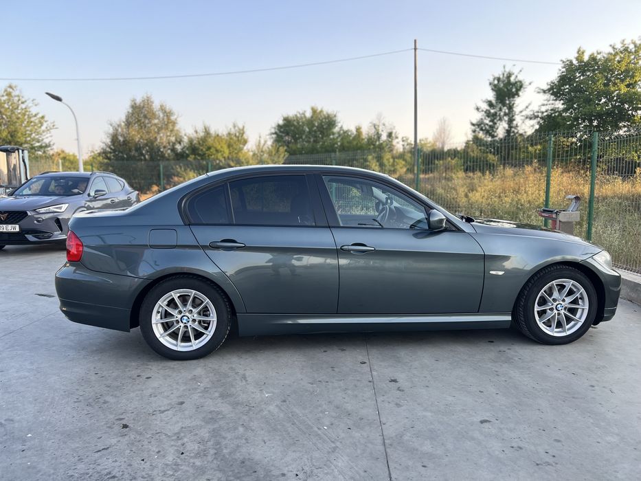 Bmw seria 3 e90 2011