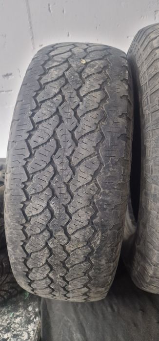 Отдам шины 265/70/17