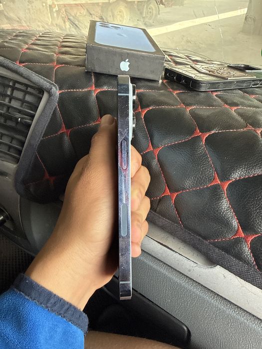 Iphone 13 про прадается срочноо