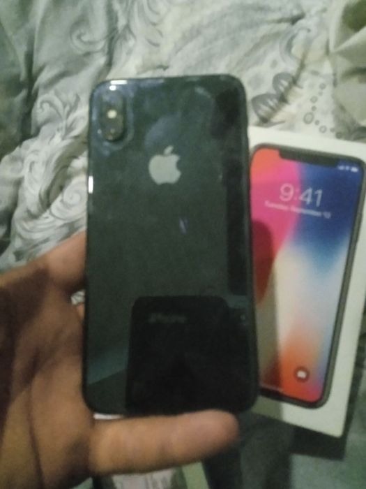 Iphone x holati ideal feys truton ishliydi