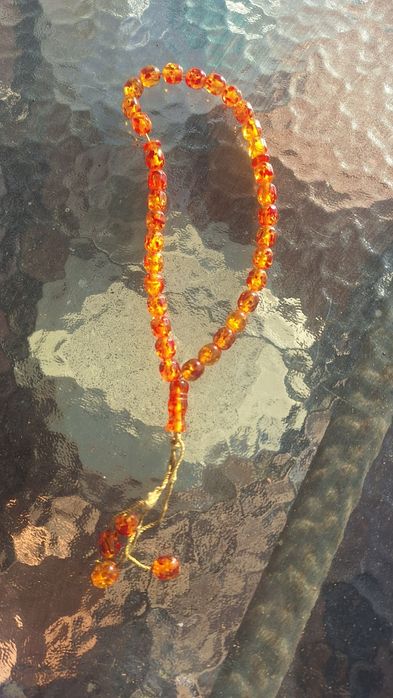 Кехлибарена броеница