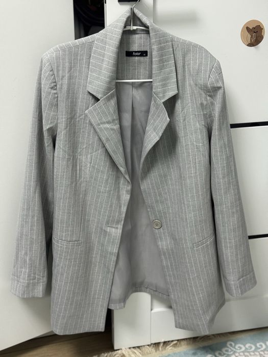 Продам вещи ( юбка карго) пиджак