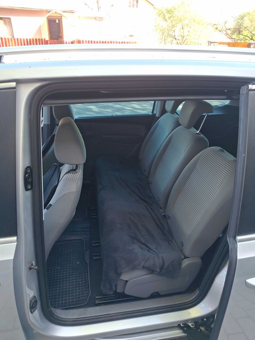 Seat alhambra 7 locuri