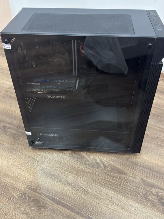 Продавам геймърски компютър – RTX 3050 8GB OC | Intel Core i5-11400F | 16GB RAM