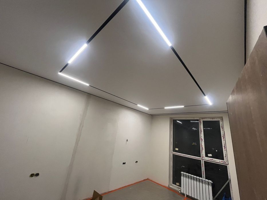 Натежной потолок