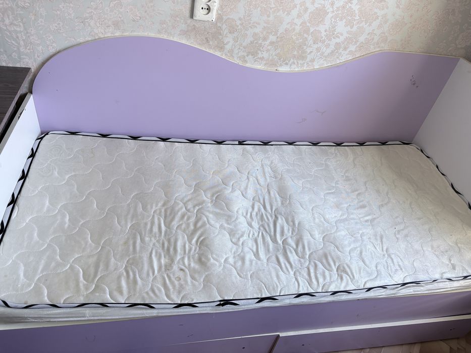 Кровать детская