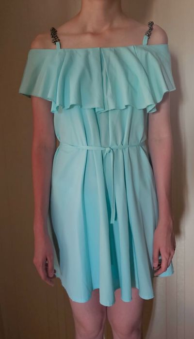 Продам платье бирюзового цвета